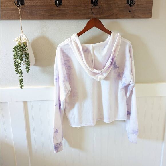 NWT Paper Crane Purple Tie Dye Cropped Sweater size Medium - Picture 3 of 5